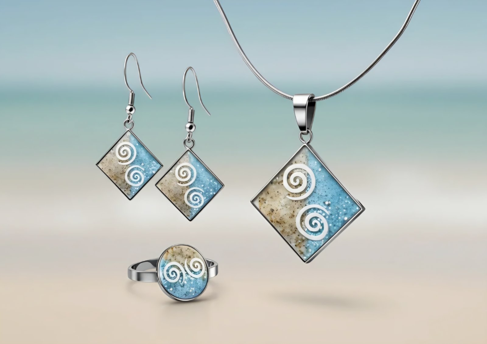 Schmuck mit Resin und Nordsee Sand